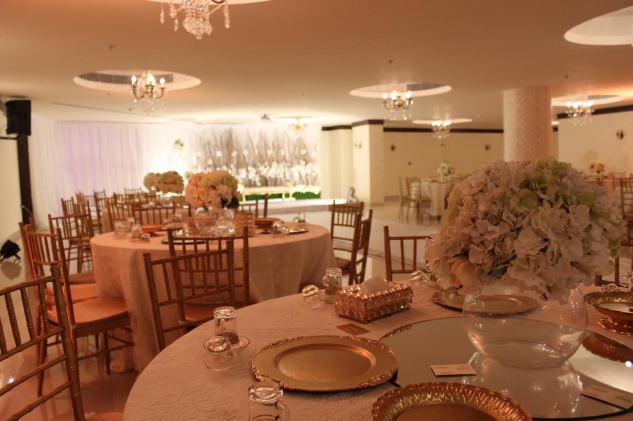 Valencia Hotel Suites Khobar Bagian luar foto