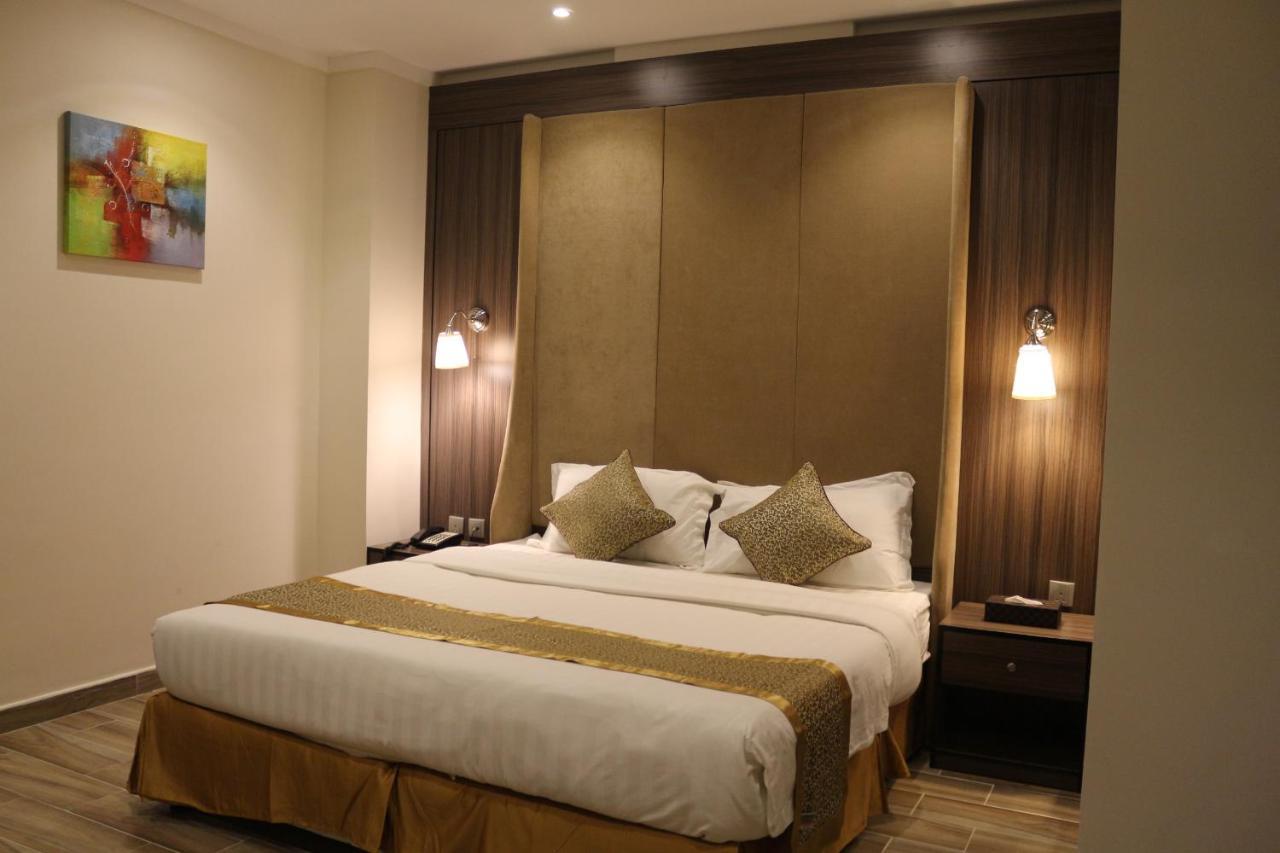 Valencia Hotel Suites Khobar Bagian luar foto