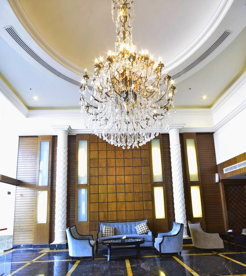 Valencia Hotel Suites Khobar Bagian luar foto