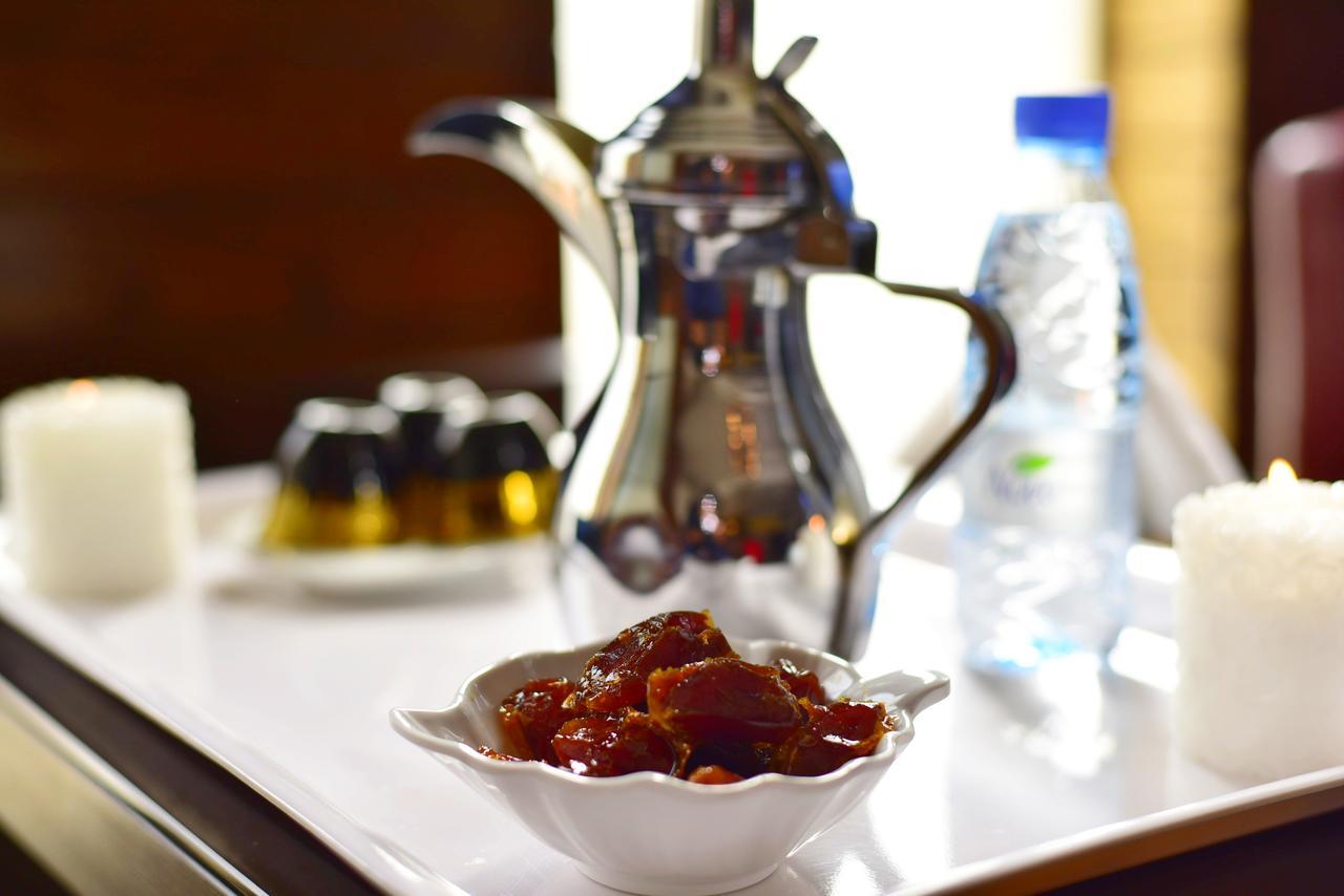 Valencia Hotel Suites Khobar Bagian luar foto
